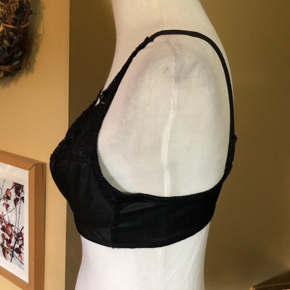 Vintage ORNELLA size 38C Bra Lingerie Deadstock Hong Kong Black Soft Cup NEW